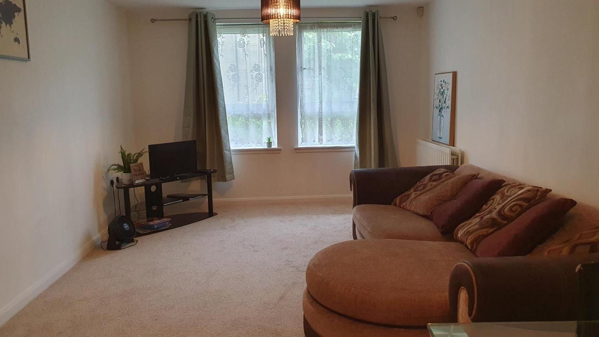 2-Bedroom Back Hilton Area Apartment - Ground Floor, Aberdeen City Center 部屋 写真